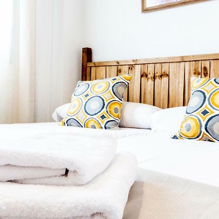1 Habitacion Apartamento Temporada Lucero Madrid Ngoại thất bức ảnh